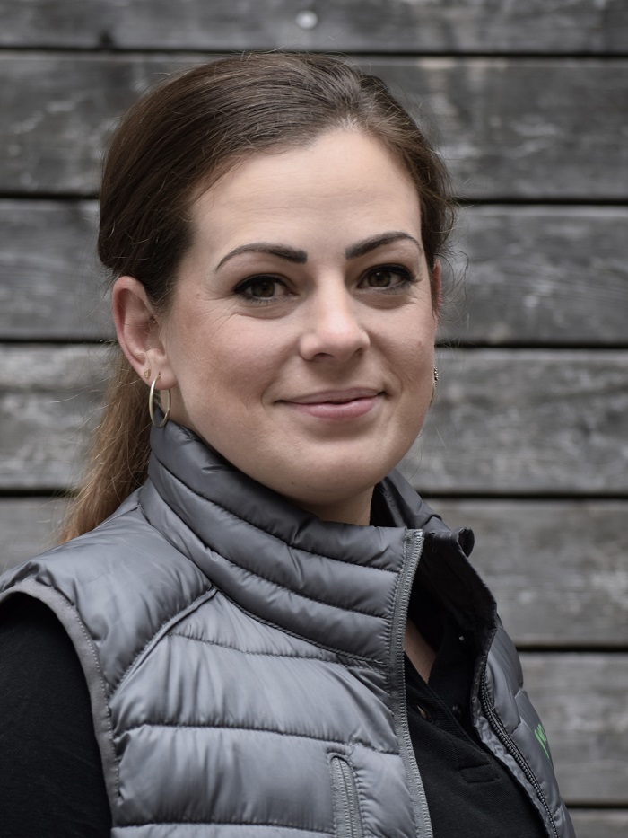 Lea_Weste_SW_klein